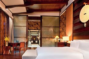 Le Meridien Shimei Bay Beach Resort & Spa