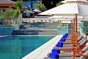 Le Meridien Shimei Bay Beach Resort & Spa