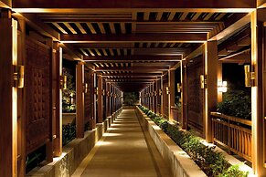 Le Meridien Shimei Bay Beach Resort & Spa