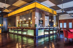 Le Meridien Shimei Bay Beach Resort & Spa