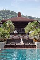 Le Meridien Shimei Bay Beach Resort & Spa