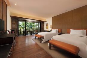 Le Meridien Shimei Bay Beach Resort & Spa