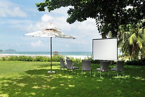 Le Meridien Shimei Bay Beach Resort & Spa