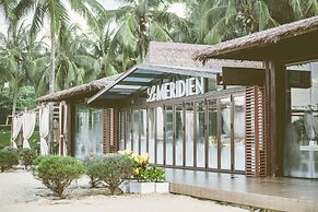 Le Meridien Shimei Bay Beach Resort & Spa