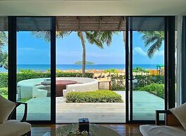 Le Meridien Shimei Bay Beach Resort & Spa