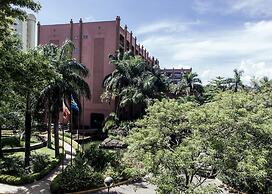 Kampala Serena Hotel