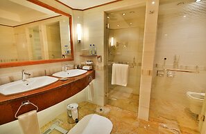 Kampala Serena Hotel