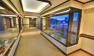 Kampala Serena Hotel