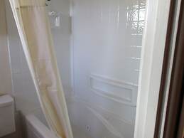 Town House Motel Inc