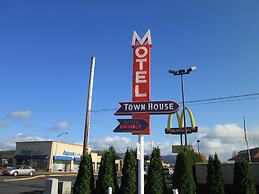 Town House Motel Inc