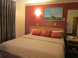 Town House Motel Inc