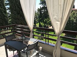 Alexandra Stay Residence