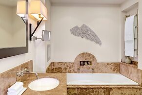 Augustine, a Luxury Collection Hotel, Prague