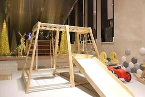 Gehua New Century Hotel