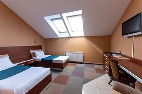 Briz Hotel