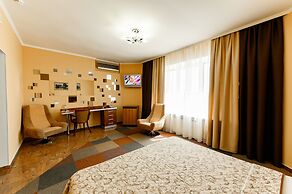 Briz Hotel