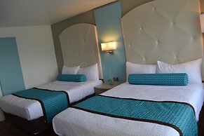 The Freeport Inn and Marina