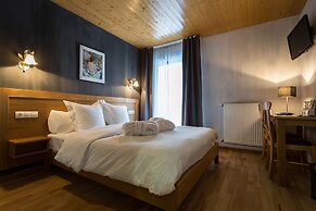 Hotel Llop Gris