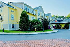 Comfort Inn & Suites Scarborough - Portland