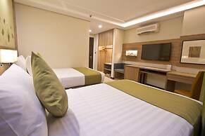 Crown Regency Hotel Makati