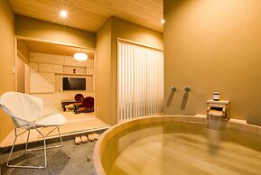 Kyoto Nanzenji Garden Ryokan Yachiyo Established in 1915