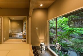 Kyoto Nanzenji Garden Ryokan Yachiyo Established in 1915