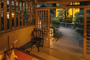 Kyoto Nanzenji Garden Ryokan Yachiyo Established in 1915
