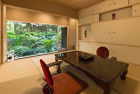 Kyoto Nanzenji Garden Ryokan Yachiyo Established in 1915