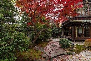 Kyoto Nanzenji Garden Ryokan Yachiyo Established in 1915