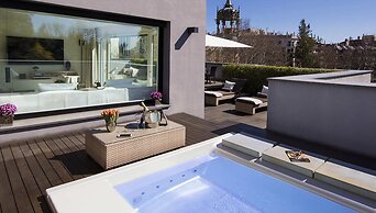 ABaC Restaurant & Hotel