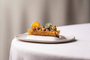 ABaC H&R Barcelona Monument