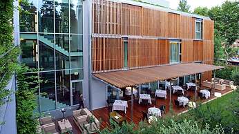 ABaC Restaurant & Hotel