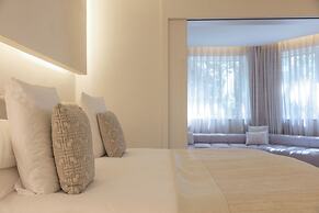 ABaC H&R Barcelona Monument