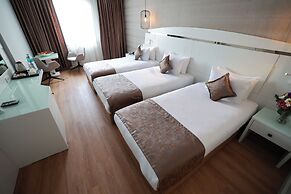 Nova Plaza Orion Hotel