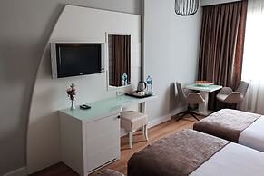 Nova Plaza Orion Hotel