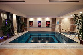 Nova Plaza Orion Hotel