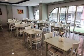 Nova Plaza Orion Hotel