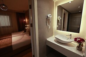 Nova Plaza Orion Hotel