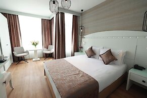 Nova Plaza Orion Hotel