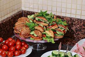 Nova Plaza Orion Hotel