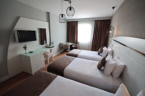 Nova Plaza Orion Hotel