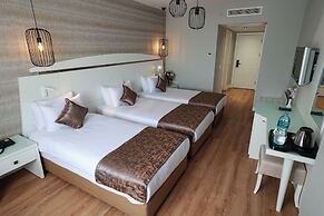 Nova Plaza Orion Hotel