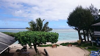 Aroa Beachside Resort