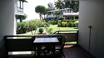 Aroa Beachside Resort