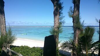 Aroa Beachside Resort