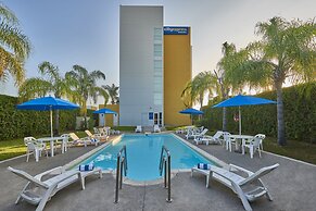 City Express by Marriott Mazatlán