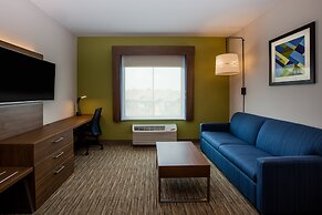 Holiday Inn Express Hotel & Suites Fairburn by IHG