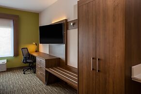 Holiday Inn Express Hotel & Suites Fairburn by IHG