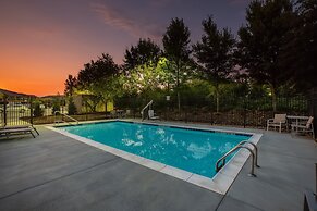 Holiday Inn Express Hotel & Suites Fairburn by IHG