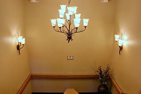 Blue Mountain Inn And Suites